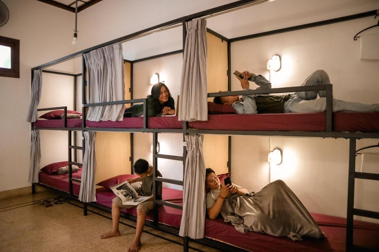 Semeru Hostel Malang (Adults Only) Luaran gambar