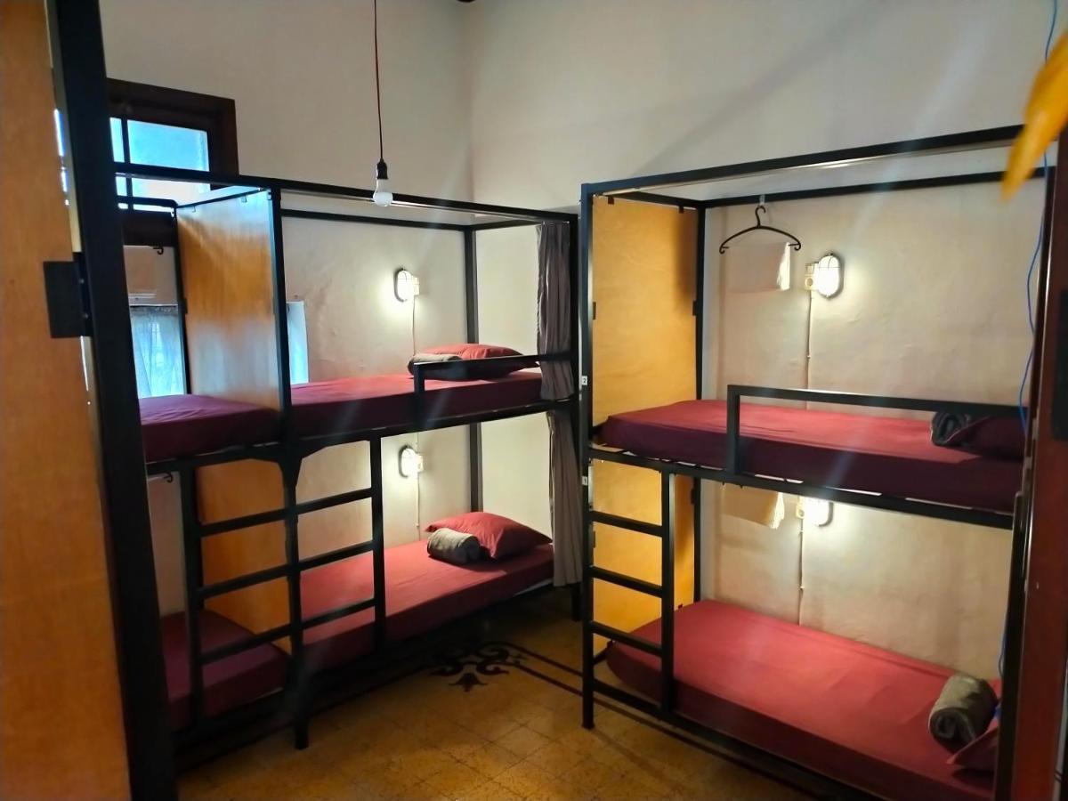 Semeru Hostel Malang (Adults Only) Luaran gambar